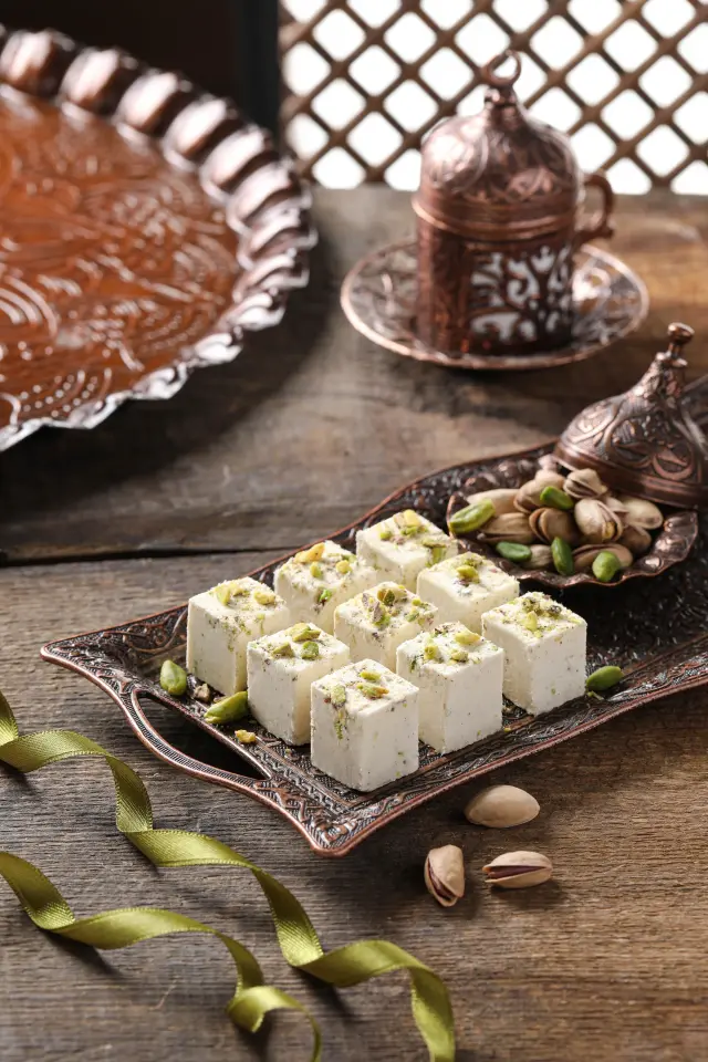 Antep Fıstıklı Çekme Helva 180G